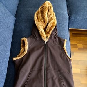 Marmot Black Vest with Fur Hood (Women's Large)